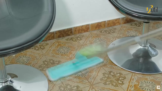 Mop Spray Magico Esfregão Com Reservatorio Rodo De Limpeza 3 Refis Microfibra