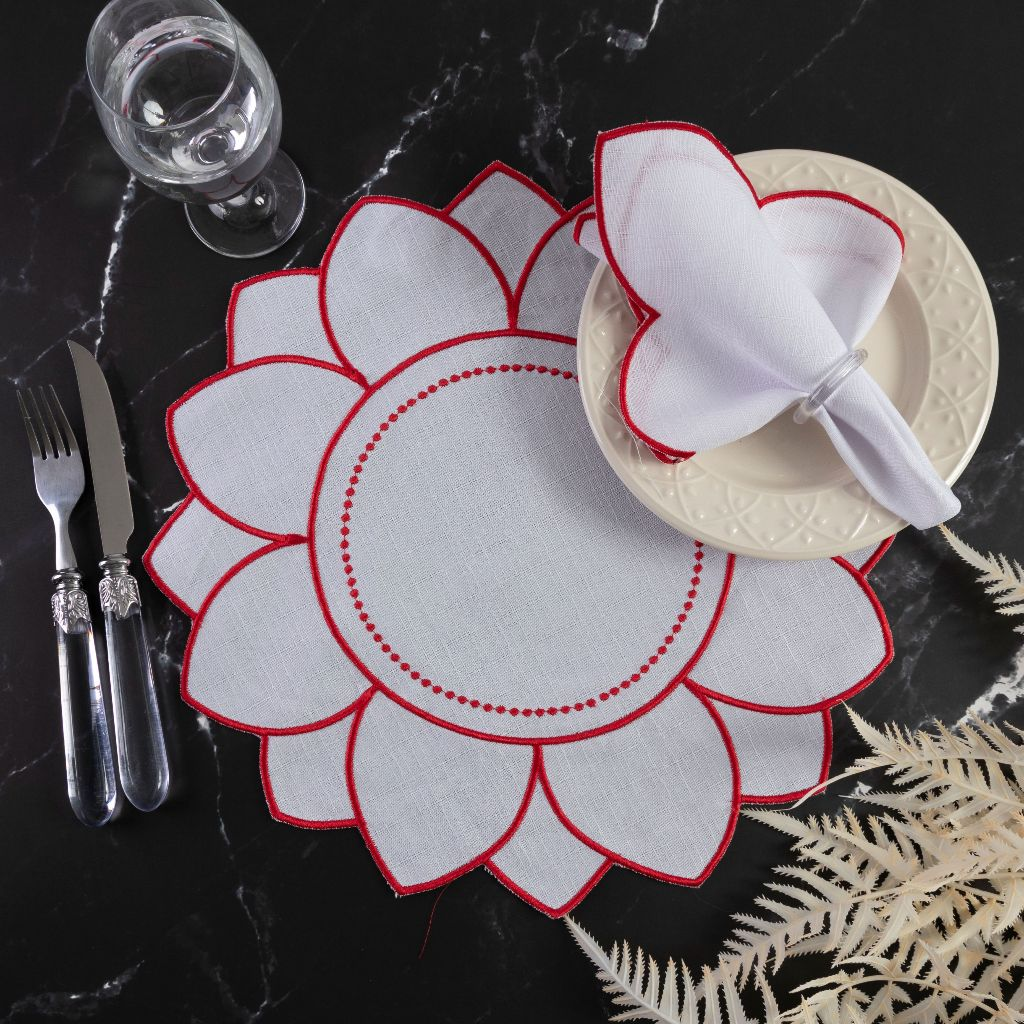 "Kit Americano 4 Peças: Sousplats e Guardanapos - Eleve a Elegância e Sofisticação da Sua Mesa de 2 Lugares!