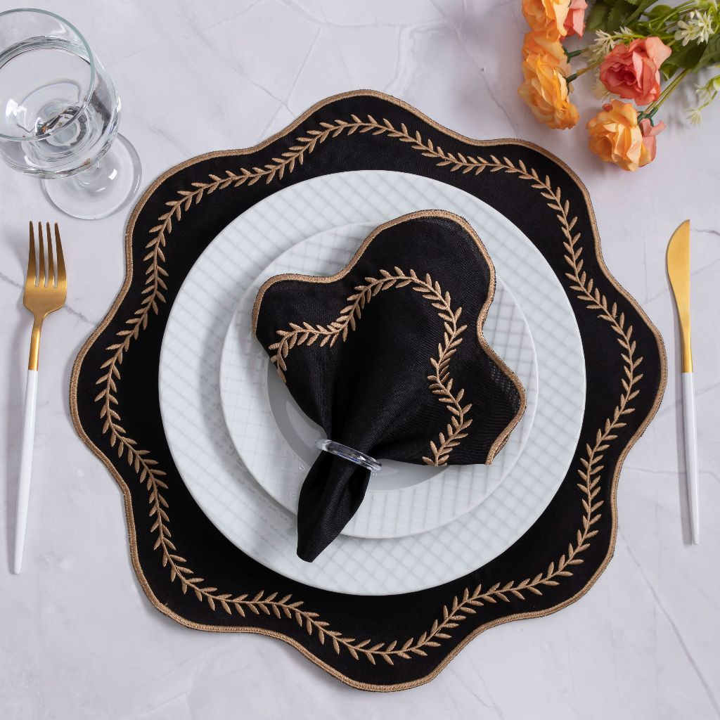 "Kit Americano 4 Peças: Sousplats e Guardanapos - Eleve a Elegância e Sofisticação da Sua Mesa de 2 Lugares!