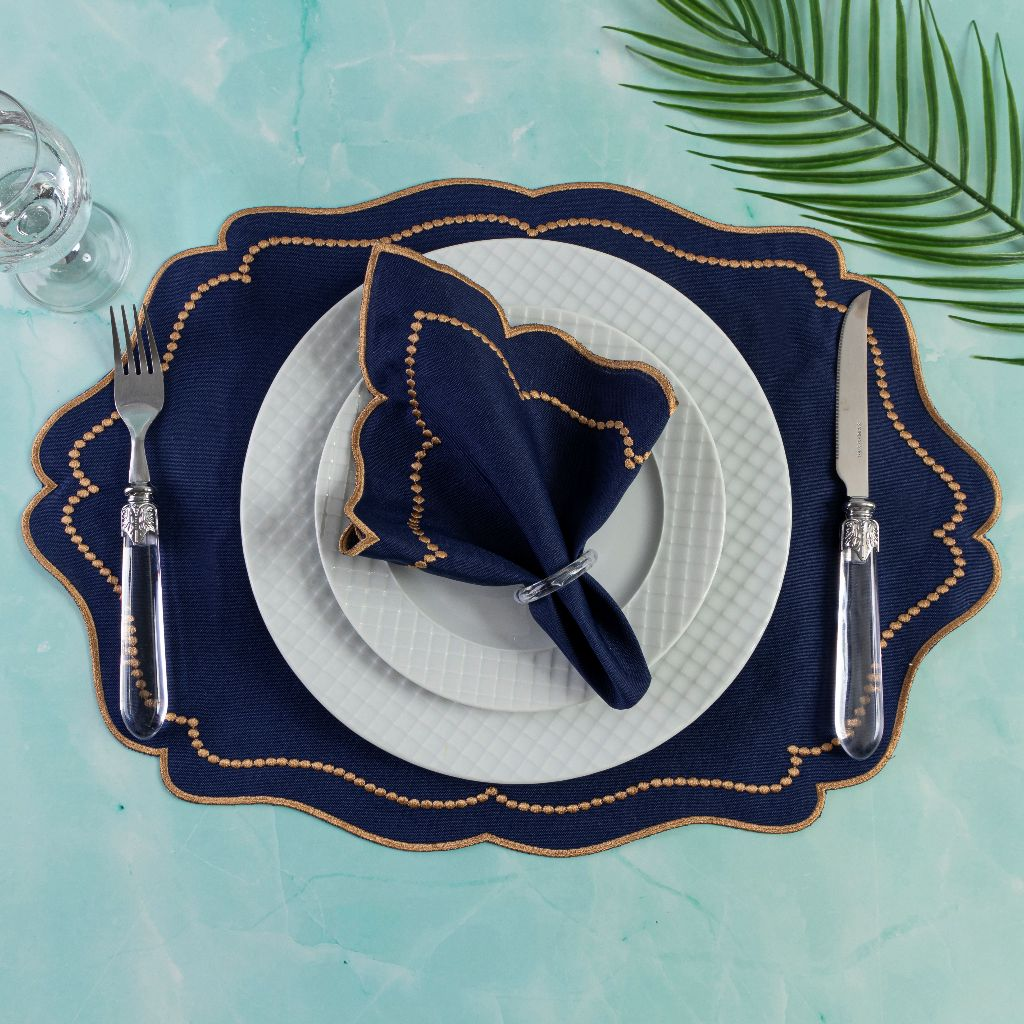 "Kit Americano 4 Peças: Sousplats e Guardanapos - Eleve a Elegância e Sofisticação da Sua Mesa de 2 Lugares!