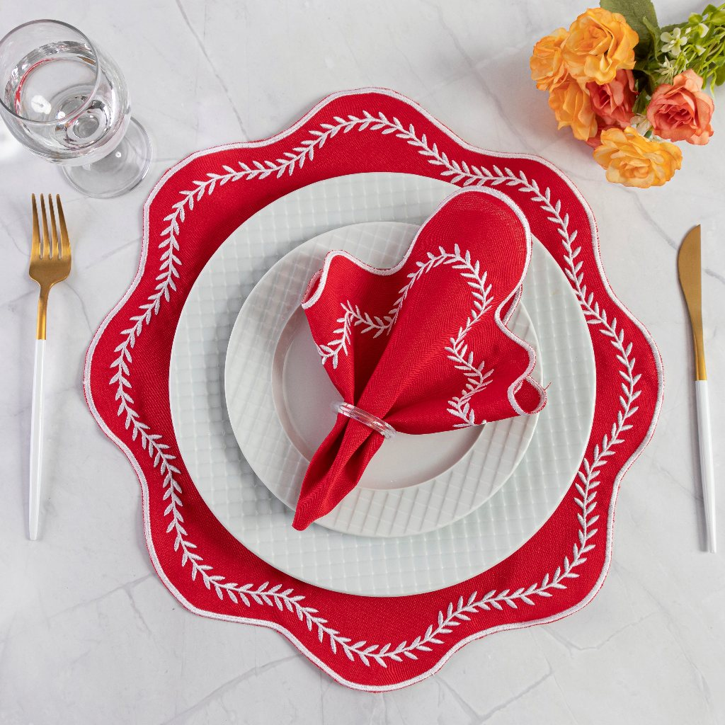 "Kit Americano 4 Peças: Sousplats e Guardanapos - Eleve a Elegância e Sofisticação da Sua Mesa de 2 Lugares!