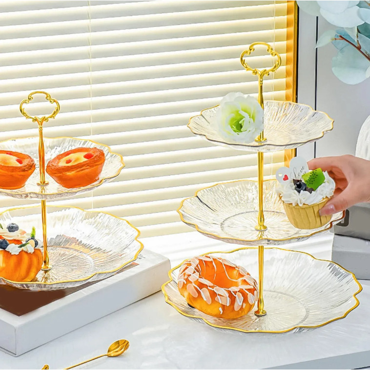 Bandeja de Andares para Doces e Petiscos – Elegância para sua Mesa Posta